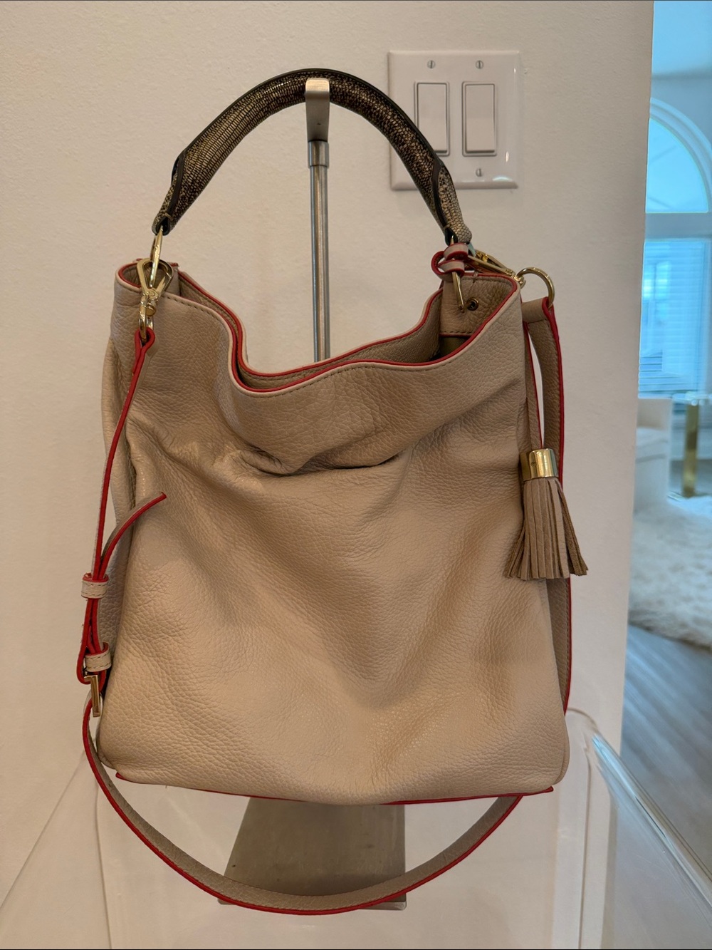 G.I.L.I. Beige Pebble Leather Hobo with Red Trim and Tassel